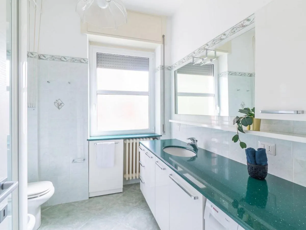 Cozy One-Bedroom Apartment With 2 Balconies In Sempione District Milan