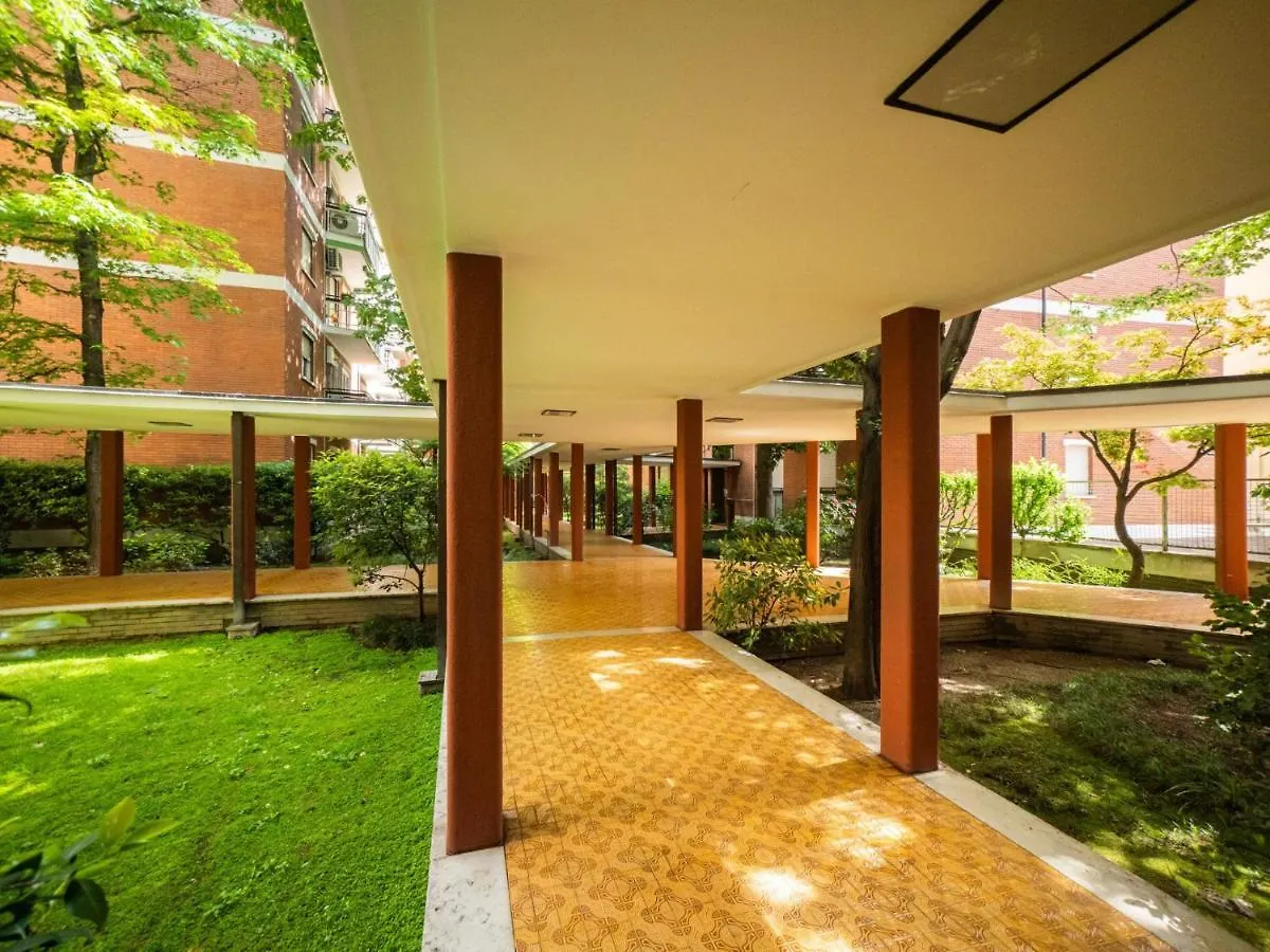 Cozy One-Bedroom Apartment With 2 Balconies In Sempione District Milan